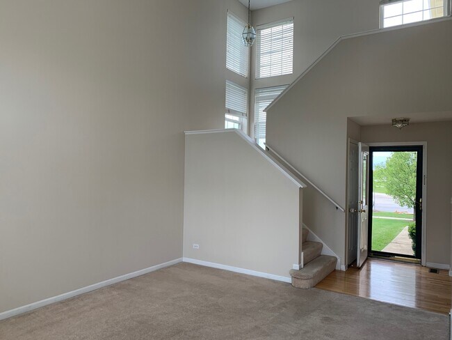 Foto del edificio - 1219 Sanctuary Ln