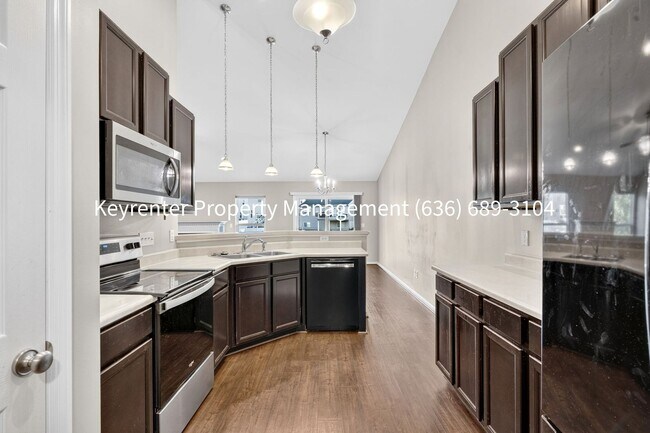 Foto del edificio - Modern Ranch Retreat – 4BR/3BA in Saint Charles!