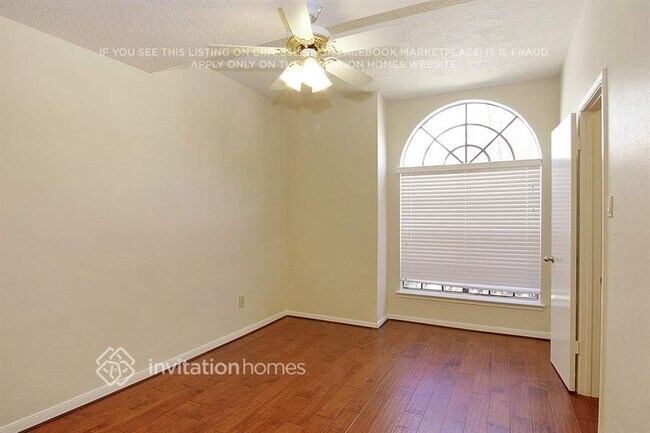Foto del edificio - 14635 S Hearthstone Green Dr