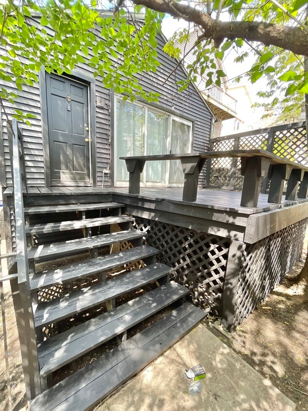 Foto principal - 2233 N Janssen Ave