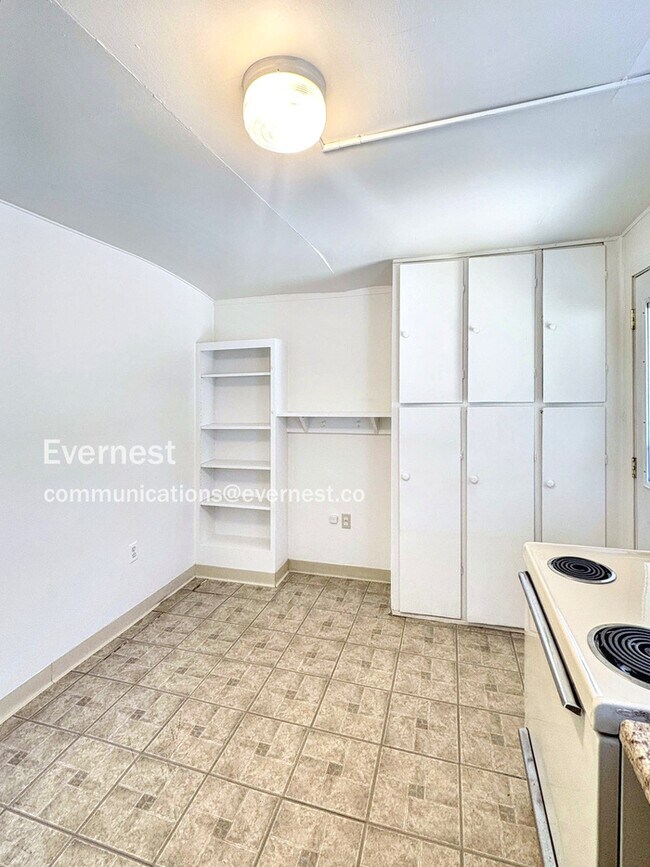 Foto del edificio - 43410 SE N Bend Way