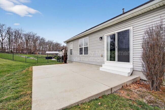 Foto del edificio - 738 Lost Canyon Blvd