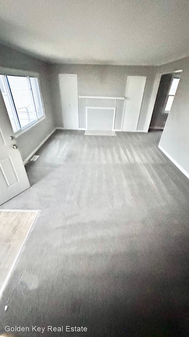 Foto del edificio - 3 br, 1 bath House - 26790 Waldorf