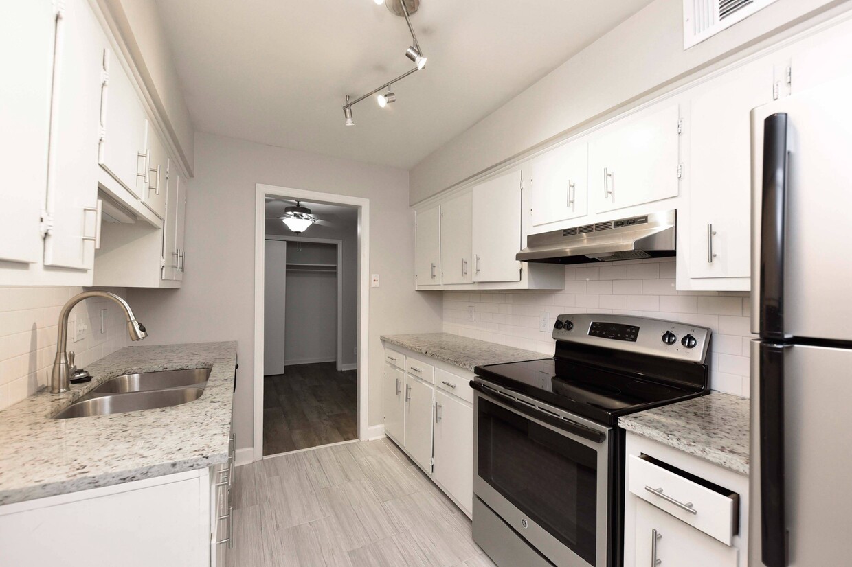 Kitchen with Backsplash + Modern Cabinetry - Greenbriar