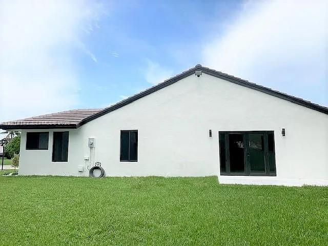 Foto del edificio - 7168 SW 103rd Ct