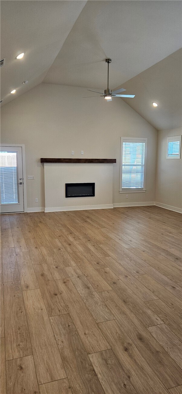 Foto del edificio - 488 S Calico Ave