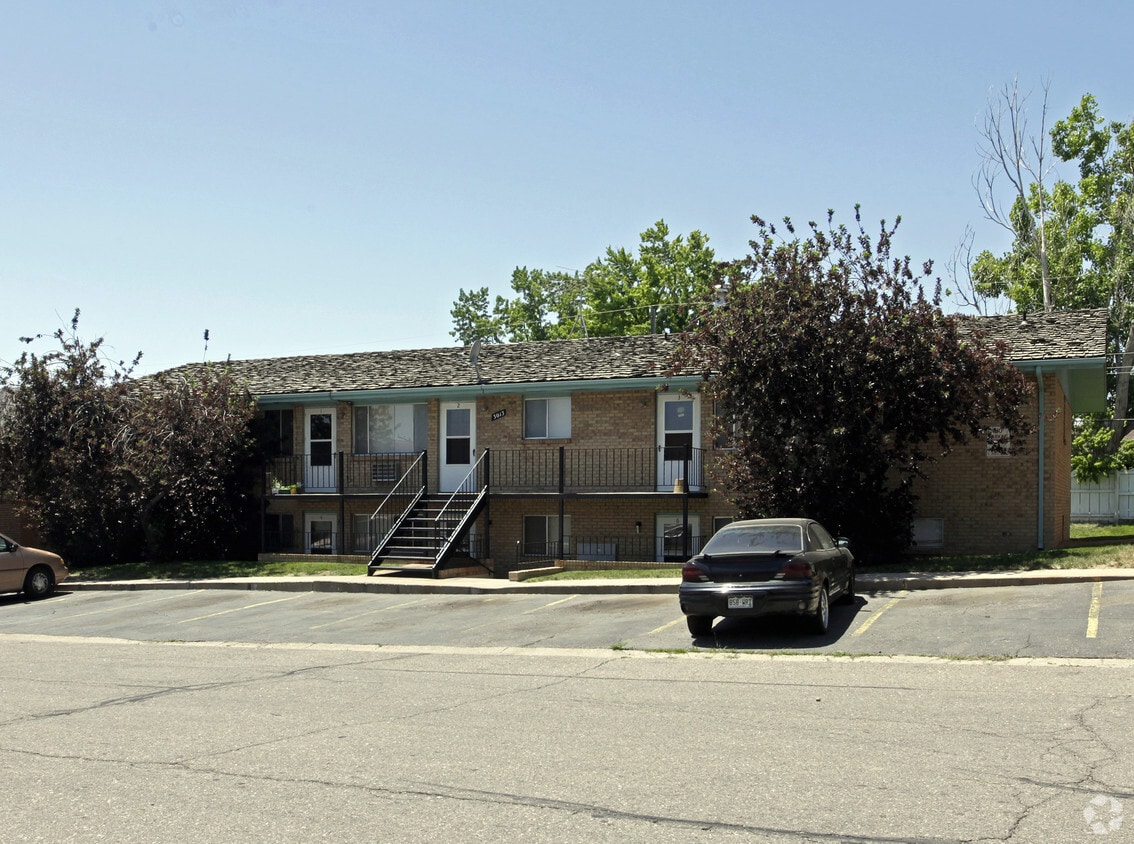 Building Photo - 3013 Denver St