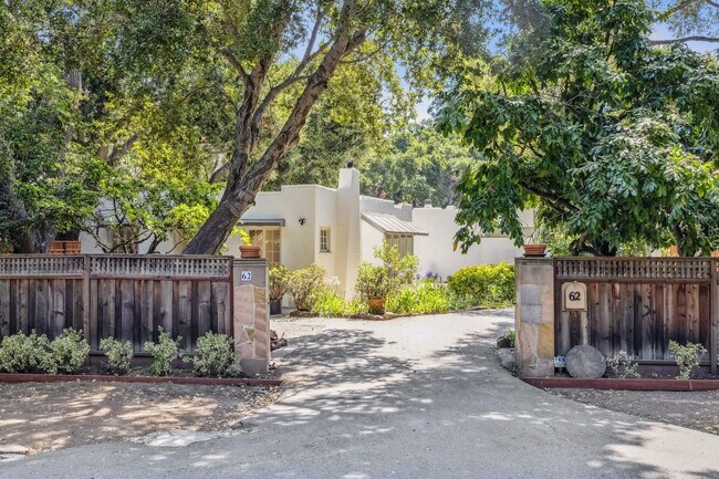 Building Photo - Newly Remodeled Single Family Home in Athe...