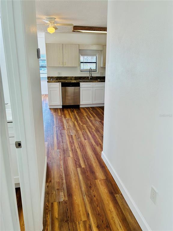 Foto del edificio - 19142 Whispering Pines Dr