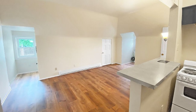 Photo - 6401 Fifth Ave Apartment