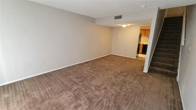 Foto del edificio - 4155 S Semoran Blvd