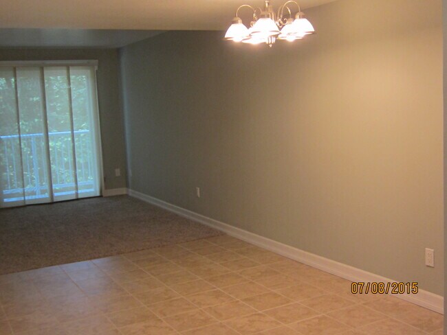 Foto del edificio - Longfellow Creek Condos