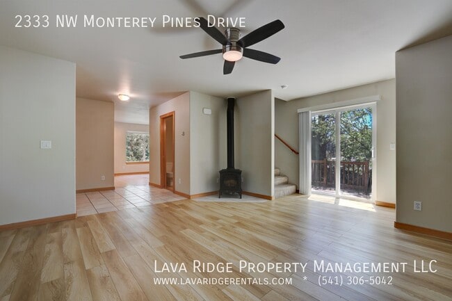 Building Photo - 2333 NW Monterey Pines Dr
