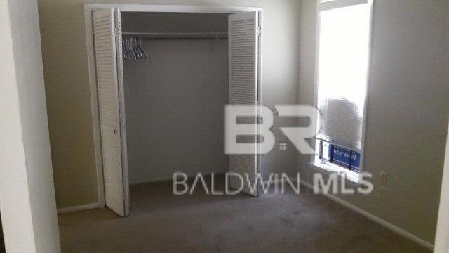 Building Photo - 2031 Sea Cliff Dr N