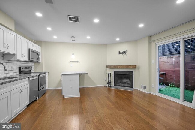 Foto del edificio - 306 W Wildey St
