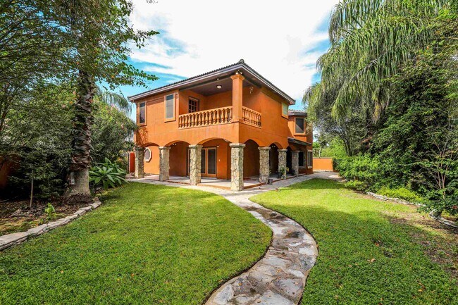 Foto del edificio - 503 W Avon Ct