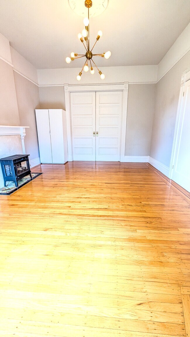 Foto del edificio - 657 Castro St