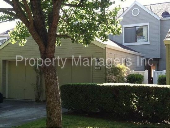 Primary Photo - 3762 Northridge Dr