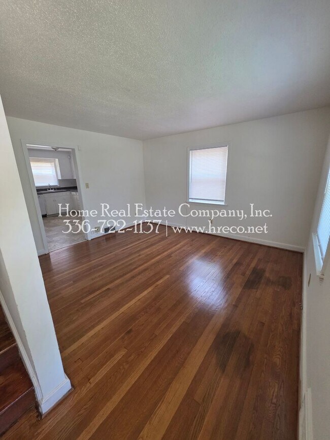Foto del edificio - 1601 W Northwest Blvd