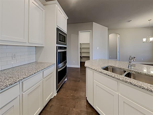 Building Photo - 14848 Gentry Dr