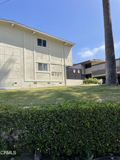 Foto principal - 2707 Montrose Ave