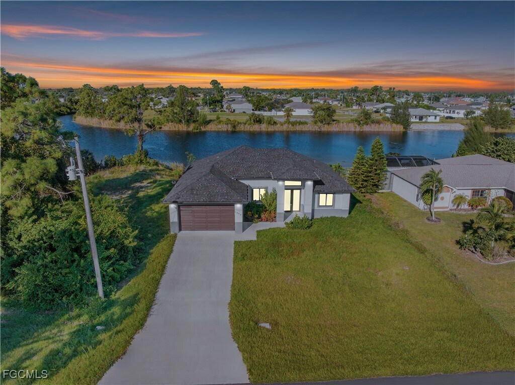 Foto principal - 3340 NE 19th Ave