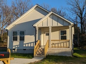 Building Photo - 625 S Caldwell St