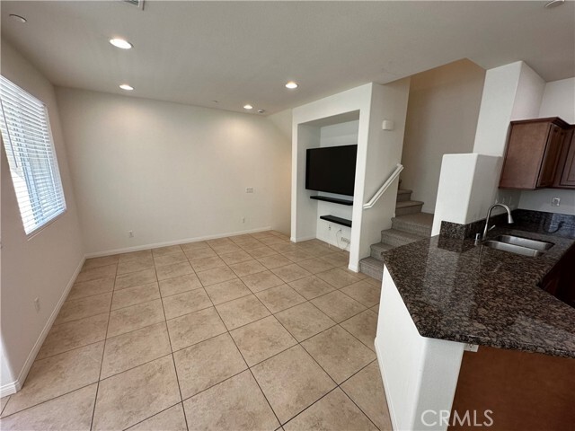 Living Room - 5074 Cascade Way