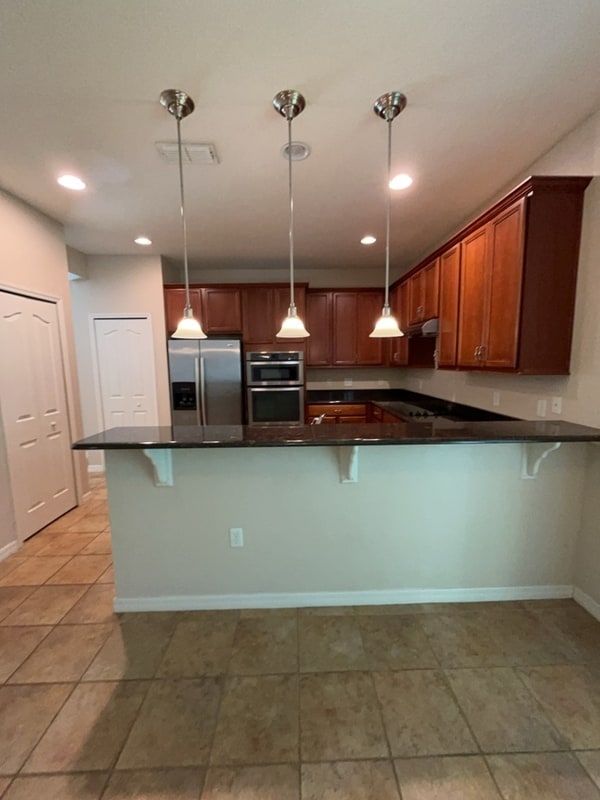 Building Photo - 11843 Verrazano Dr
