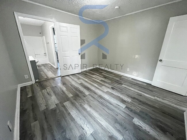 Foto del edificio - 2262 Jernigan Dr SE