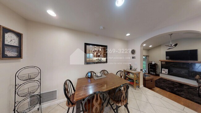 Building Photo - 331 Peyton Dr