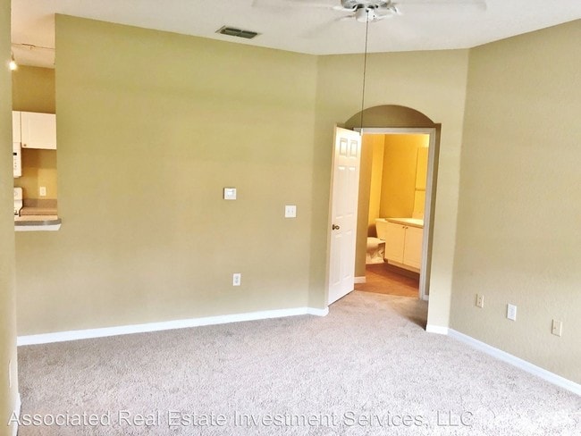 Building Photo - 858 Grand Regency Pointe