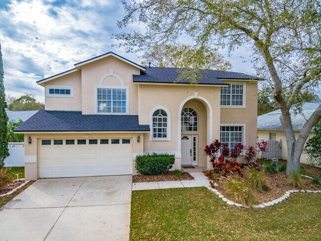 Building Photo - Beautiful renovated 4 bedroom 3 bathroom H...