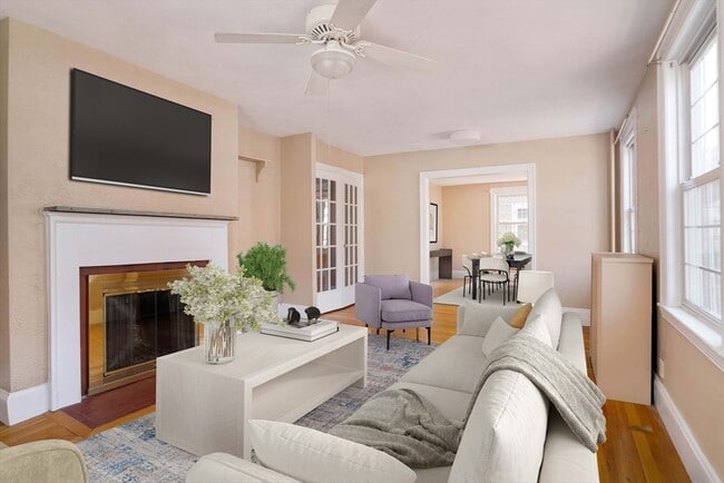 Building Photo - 18 Newcastle Rd