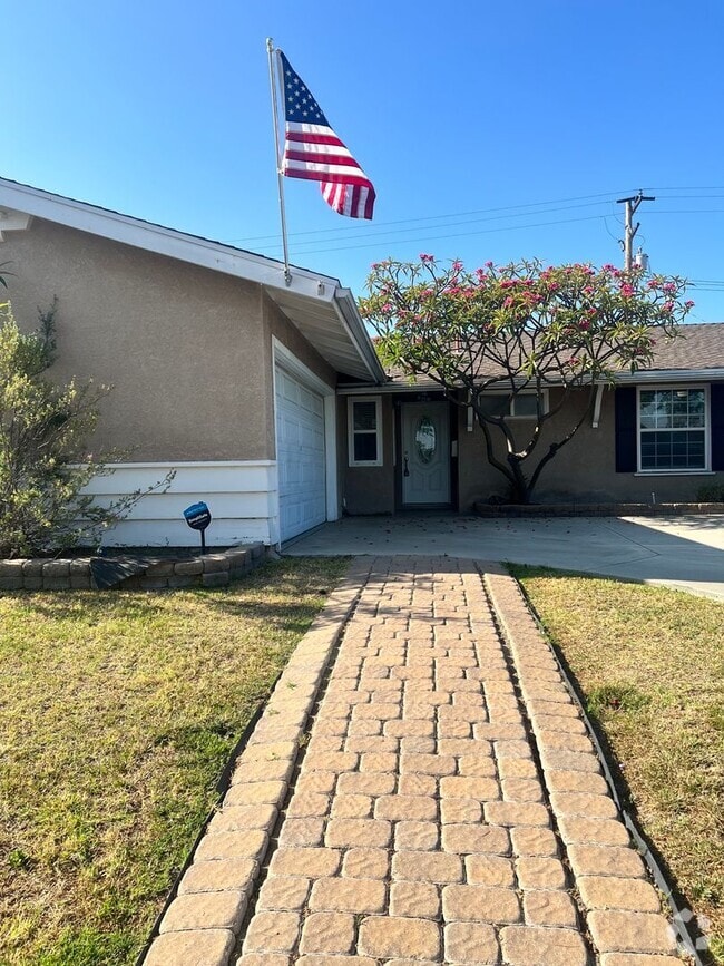 Building Photo - 16409 Red Coach Ln