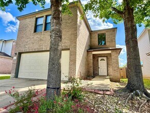 Building Photo - 6721 Walkup Ln