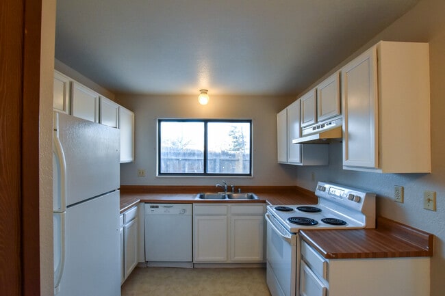 Photo - 3355 Mirage Dr House