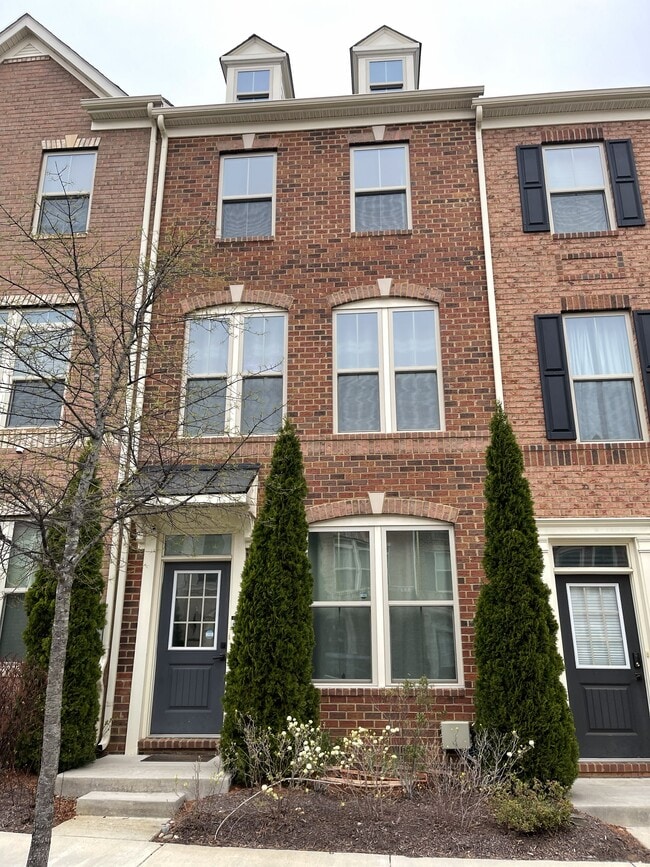 Building Photo - 3620 Jamison St NE