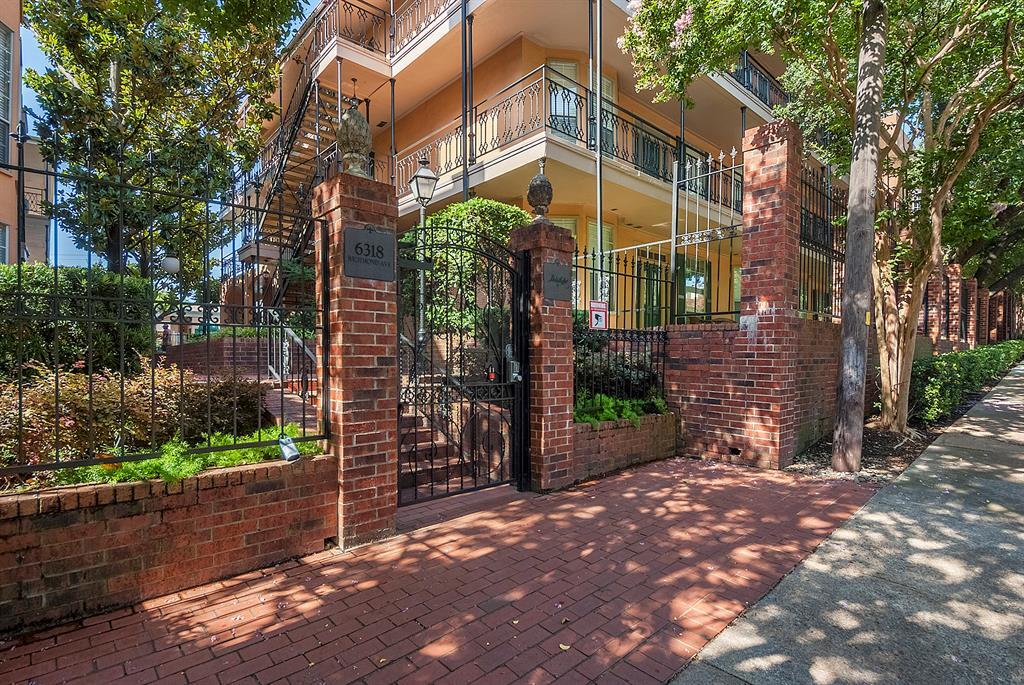 Foto principal - 6318 Richmond Ave