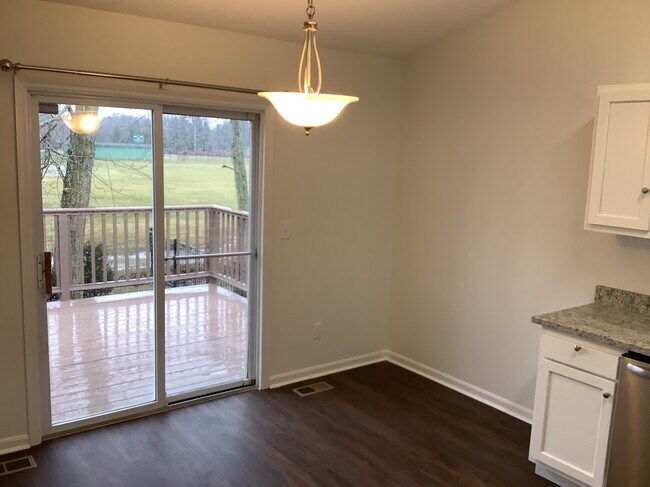 Building Photo - 425 Antietam Boulevard