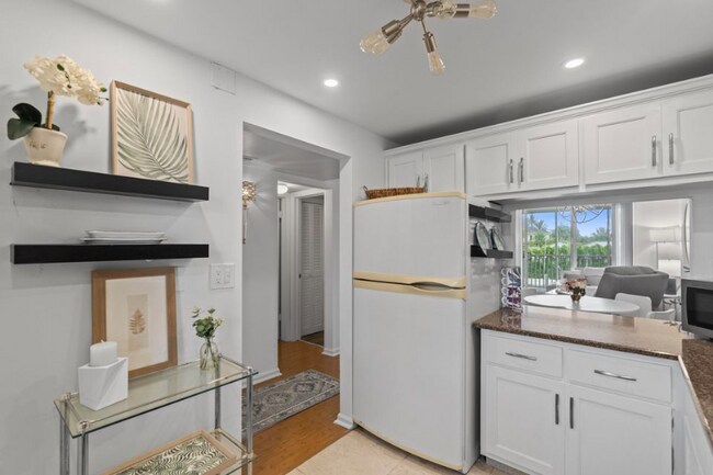 Foto del edificio - 750 NE Spanish River Blvd