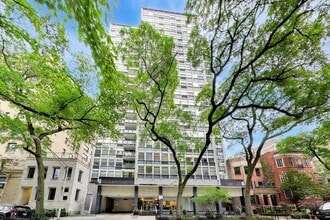 Building Photo - 30 E Elm St