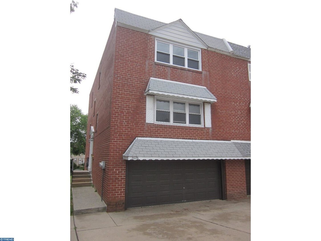 Primary Photo - 2026 Welsh Rd