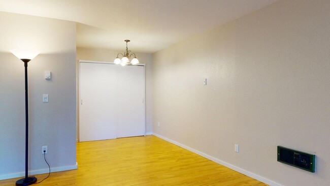 Building Photo - Private Lakefront Oasis in Sixty-01 Village