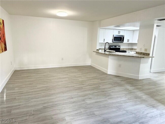 Building Photo - 3120 Seasons Way