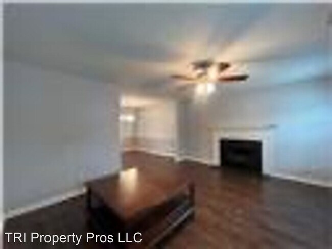 Building Photo - 3 br, 2.5 bath House - 3310 Timberwolf Avenue