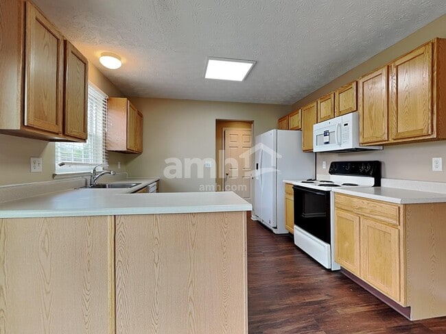 Building Photo - 5405 Fairford Ct