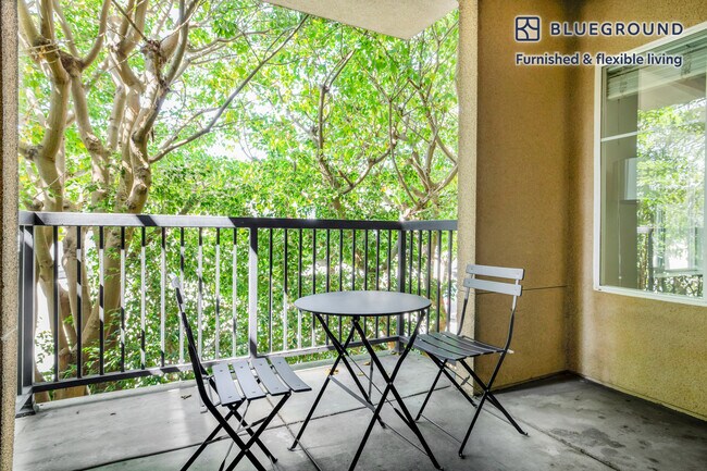 Foto del edificio - 8500 Pershing Dr