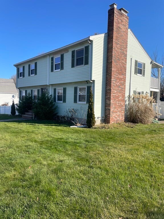 119 North St Unit 2, Randolph, MA 02368 Room for Rent in Randolph, MA