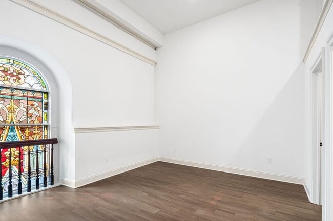 Foto del edificio - 401 Martin St